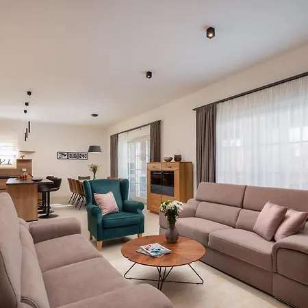 Villa Grace By Ilc