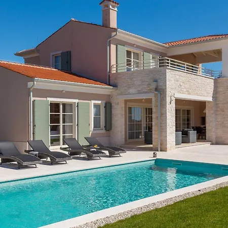 Villa Grace By Ilc *